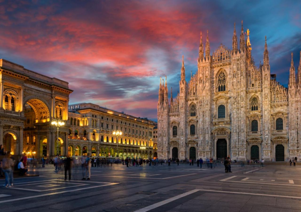 Romantic Suite Navigli - 15Min Duomo - Free Parking Мілан Екстер'єр фото